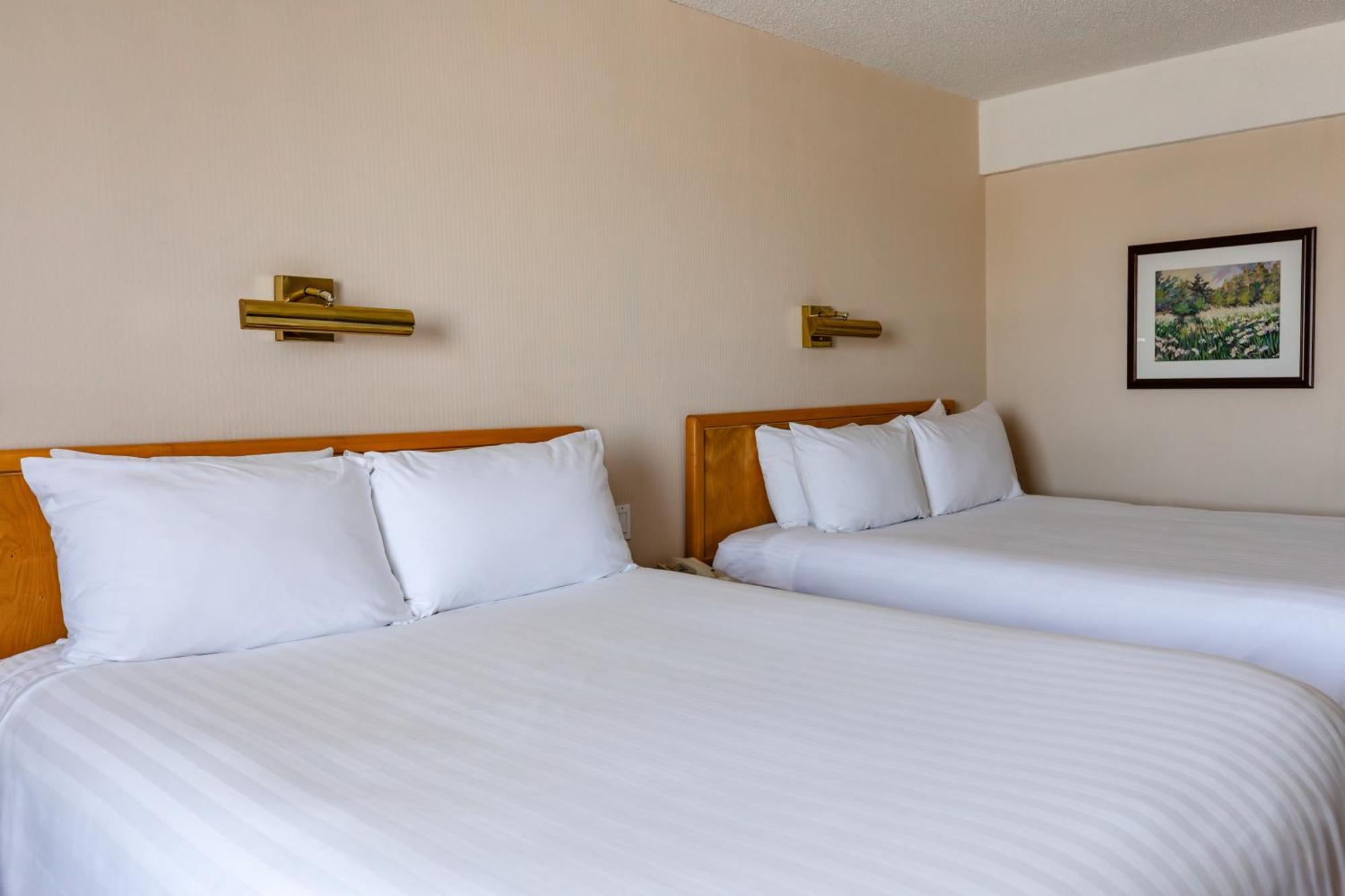 Hotels Gouverneur ทรัวส์-ริวิแยร์ ภายนอก รูปภาพ