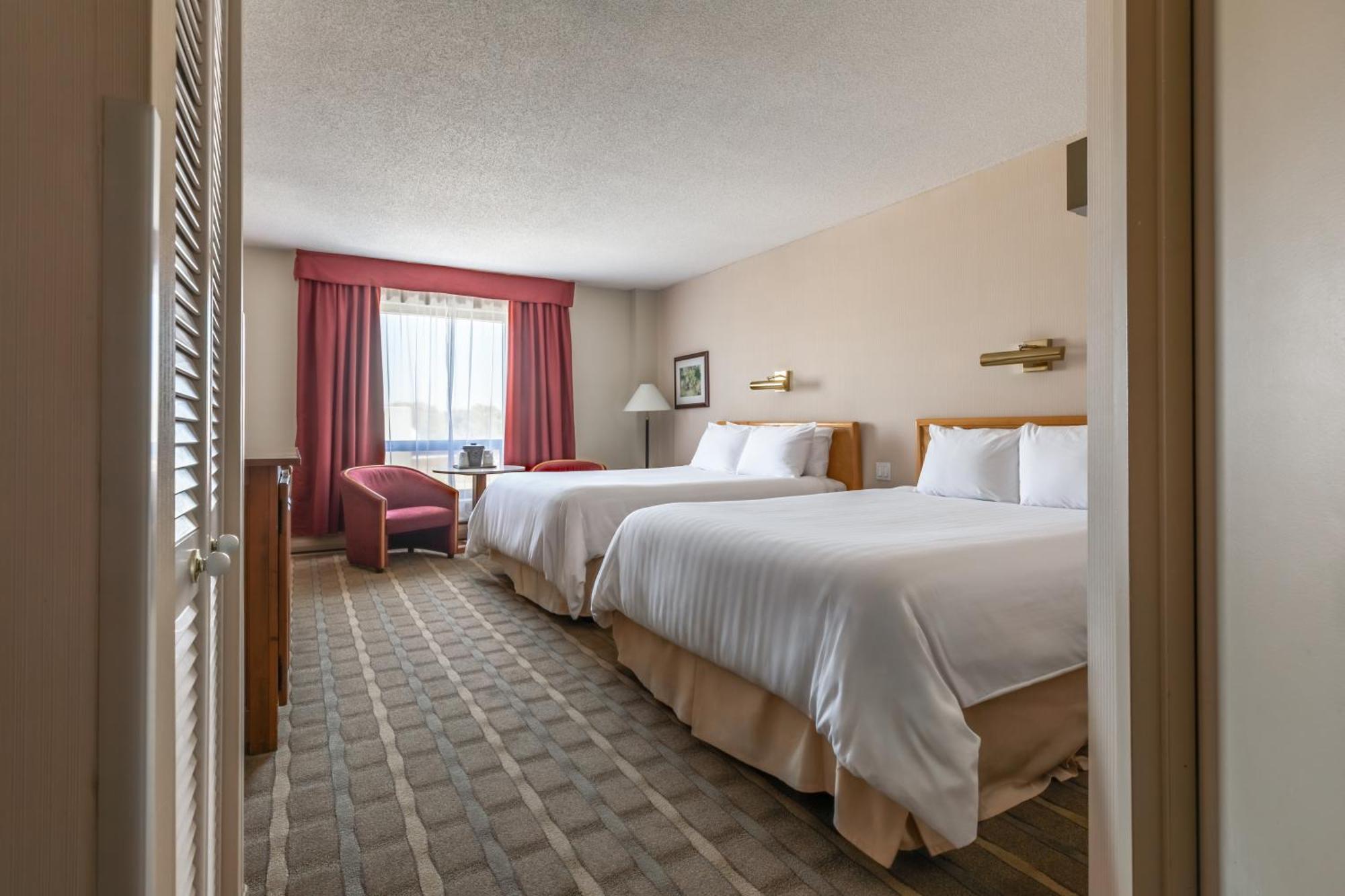 Hotels Gouverneur ทรัวส์-ริวิแยร์ ภายนอก รูปภาพ