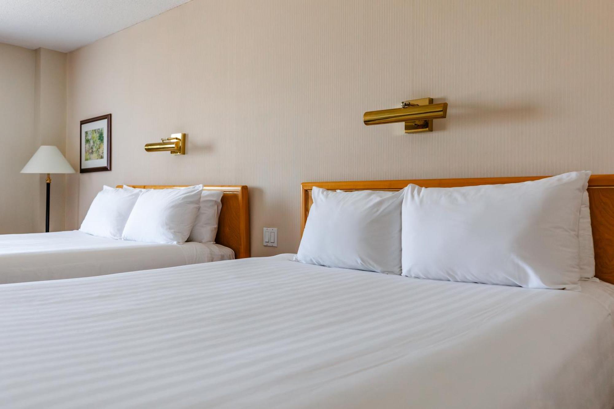 Hotels Gouverneur ทรัวส์-ริวิแยร์ ภายนอก รูปภาพ